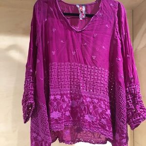 Johnny Was Fuchsia Top with a high/low hem, S